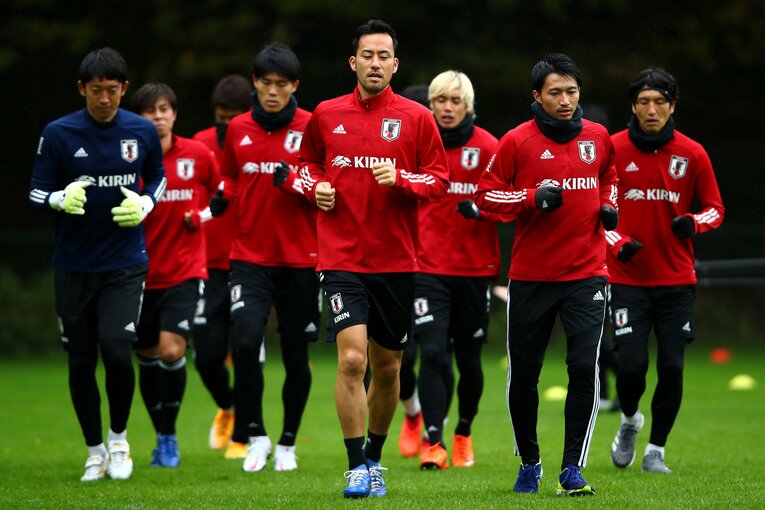 リーダーとして存在感を示した吉田。冨安とのコンビも安定感抜群だった　©︎Getty Images