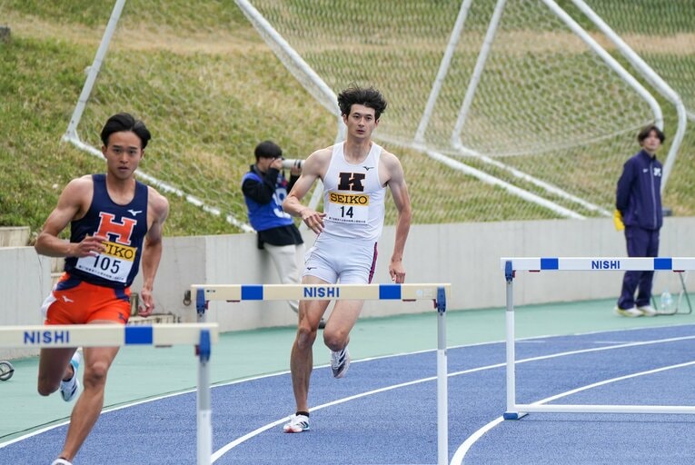 今季初戦の東京六大学対校では400ｍハードルで圧勝　©Satoshi Wada