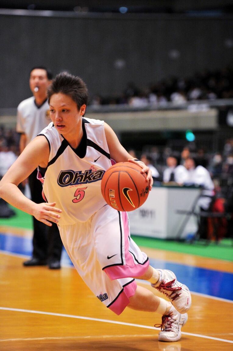 桜花学園高時代（2011年ウインターカップ） ／ photograph by AFLO