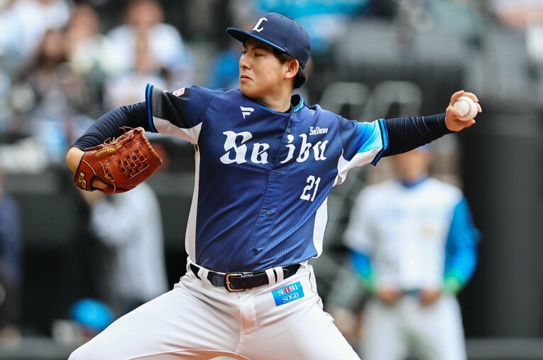 2023年ドラフトで評判の高かった「東都7人衆」に苦戦が多い中、西武1位の武内夏暉（國學院大）は10勝を挙げる活躍。新人王候補の筆頭に　©JIJI PRESS