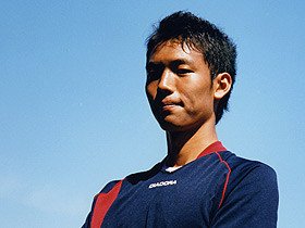 指宿洋史 未知なる193cm砲の挑戦 サッカー日本代表 Number Web ナンバー