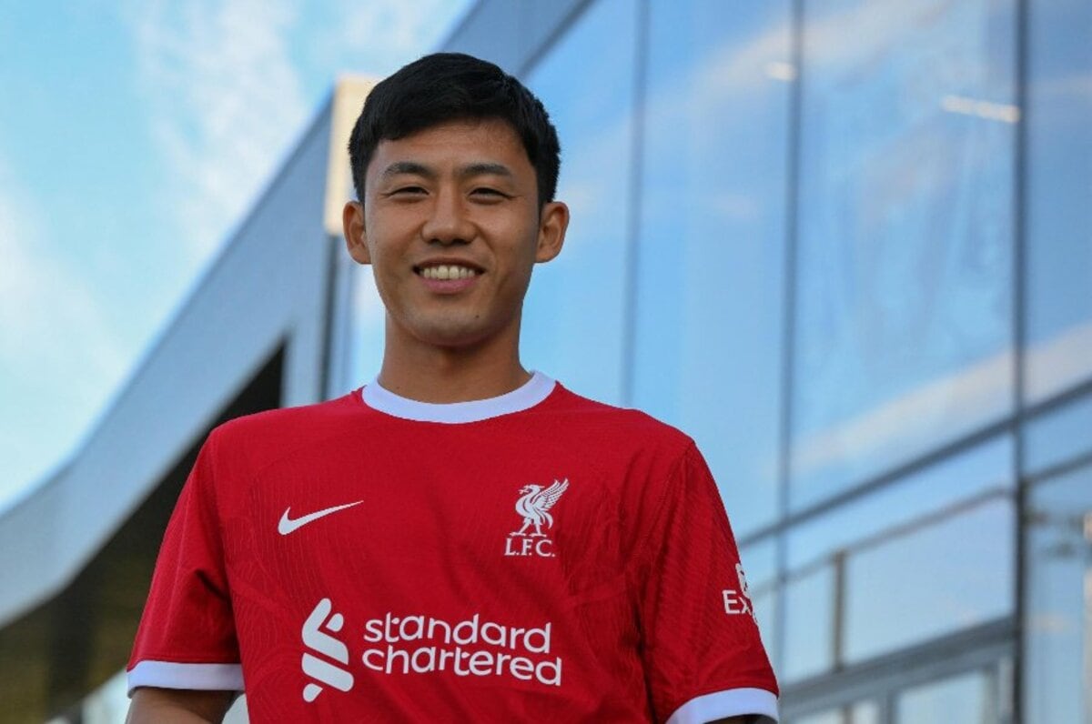 英国紙も絶賛「エンドウは不可欠」遠藤航30歳“異例の移籍”から4カ月…低