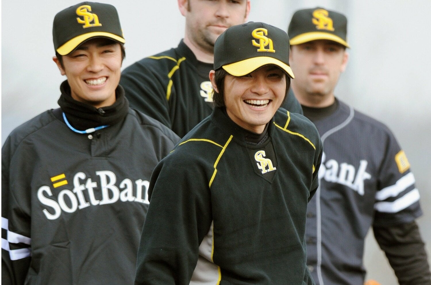 2011年の和田と杉内　©JIJI PRESS