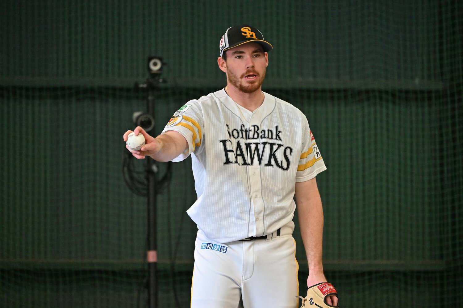 「まっすぐ！」。キャッチャーへかける言葉にも日本語が交じる ©Hideki Sugiyama