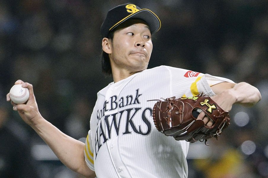 「僕、毎試合投げ方が違うんですよ」武田翔太の投球の核は“ケツをポン”。＜Number Web＞ photograph by Kyodo News