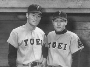 東映時代の張本勲（左）と山本八郎。1958年撮影