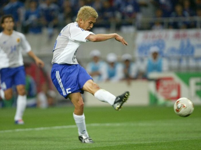 「2試合で2点獲った選手を前半で代えるのかぁ…」あの熱狂から20年、稲本潤一42歳が語った日韓W杯の“忘れがたい悔しさ”＜Number Web＞ photograph by JMPA