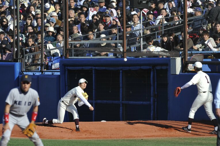 早大・福井優也、大石達也（2010年）©︎BUNGEI SHUNJU