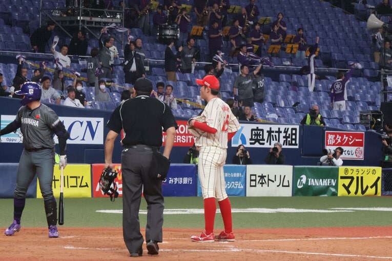 189cmの長身に加え、高校卒業後は15キロの増量に成功。球速も5キロ以上上がった　©Fumi Sawai