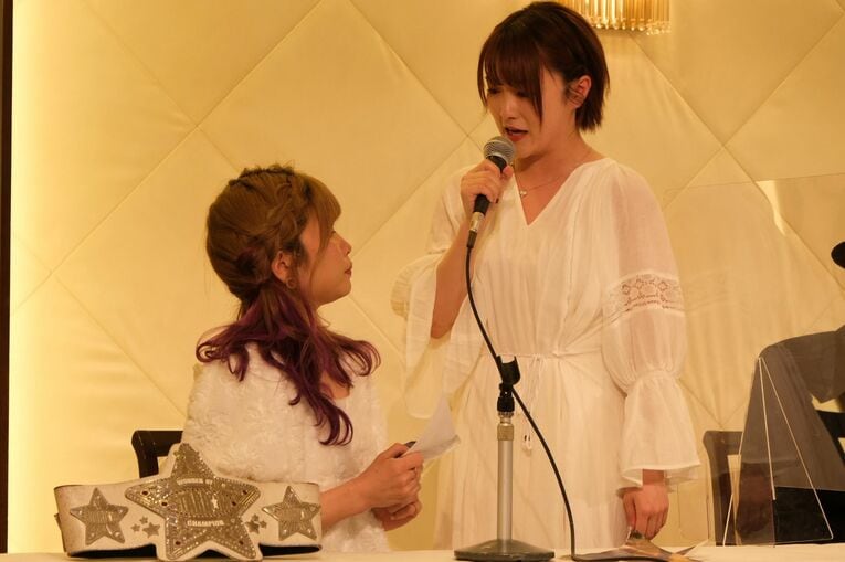 なつぽい（右）と中野たむ　©Norihiro Hashimoto