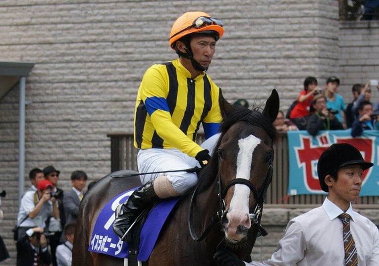 2016年安田記念でのイスラボニータと蛯名騎手