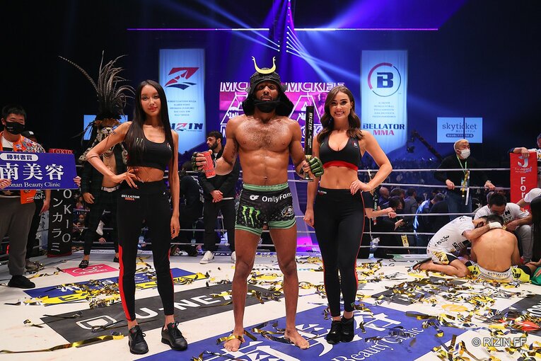 AJ・マッキーが判定3-0で勝利し、Bellatorの5連勝で対抗戦は幕を閉じた　©RIZIN FF