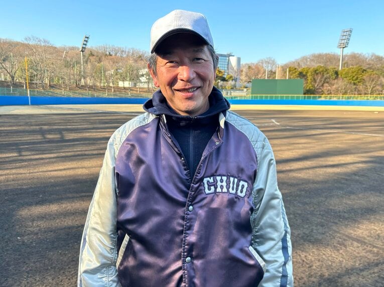 牧との思い出を教えてくれた中央大・清水達也監督　©︎Yu Takagi