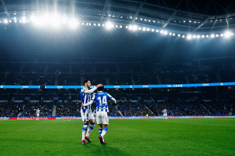 「久保建英と名手シルバの相性が抜群」な決定的瞬間…“90＋11分フル出場”を撮って感じるソシエダ監督の「クボへの高い信頼」(12)