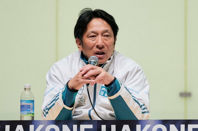 終わってみれば青学大の「圧勝」だった箱根で原監督の表情を曇らせたのは…？　©Yuki Suenaga