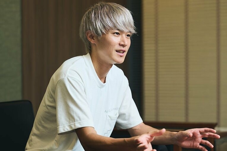 筑波大の大学院でランニングの研究を行い、社会人ランナーとしても活躍した三津家貴也さん。なぜ彼はその後、“インフルエンサー”となったのか、本人に聞くと… ／ photograph by Yuki Suenaga