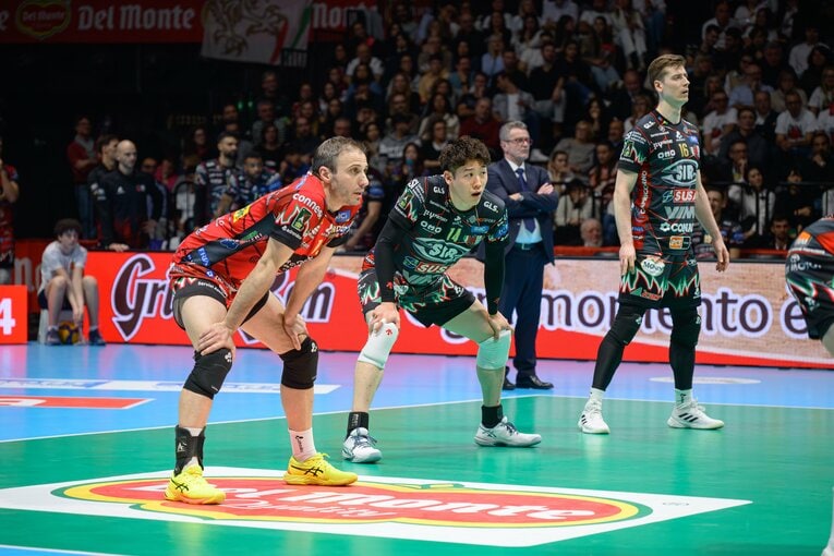 名将ロレンツェッティのもと、常勝軍団ゆえの苦境に立ち向かう　©︎Michele Benda/AFLO