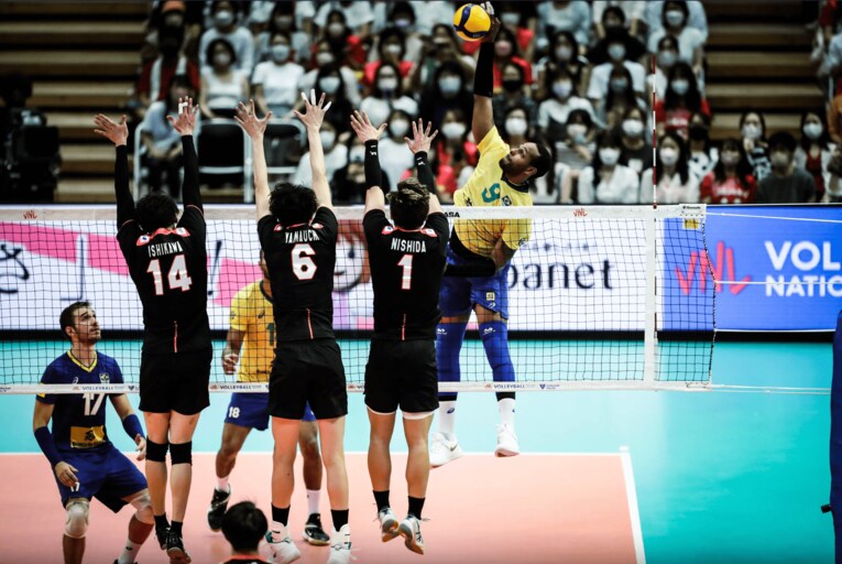 ネーションズリーグ・ブラジル戦　©︎FIVB