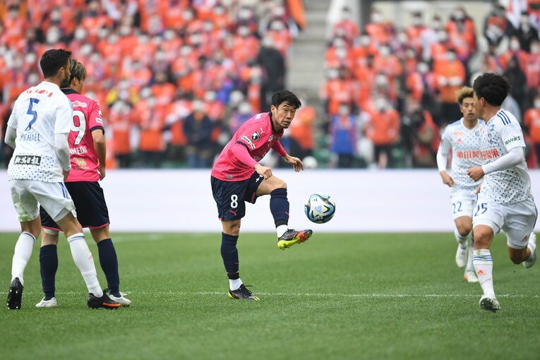 セレッソ大阪の2点目の起点となった香川真司のスルーパス