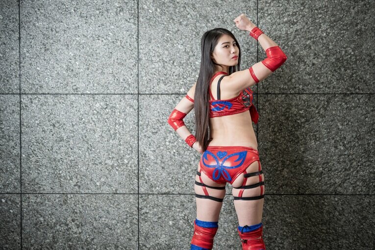 マリーゴールドのプロレスラー・橘渚【スワイプするとそのほかの「特別グラビア」もご覧になれます】　©Shiro Miyake
