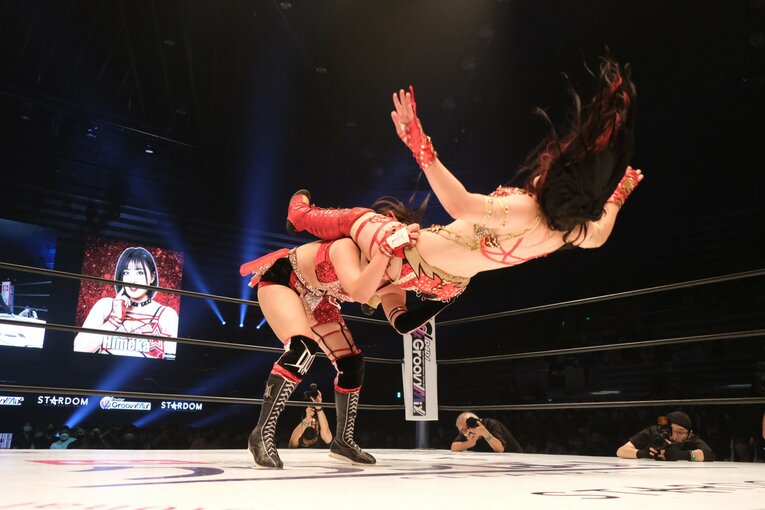 “元アイドルのパワーファイター”ひめか覚醒の日…父の死を乗り越え、スターダムリーグ戦で林下詩美にも勝利「もうクヨクヨしてられない」(71)