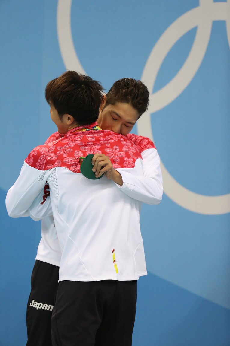 「金メダルはこれっぽっちのものであるように感じて…」苦難の5年間を越えて萩野公介がたどりついた「いちばん幸せ」なオリンピック(6)