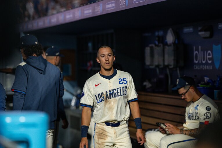 【常勝ドジャースと大谷らの”ステキな日常”／全100枚超】かなり“坊主頭”に刈り込んだ頃のエドマン…写真はまだまだ続きます　©Nanae Suzuki