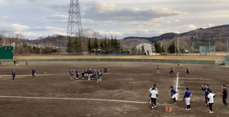 東北高の練習風景（BGMもかかっている）　©Hideaki Ujihara