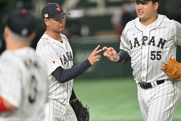 宇田川優希、村上宗隆　©︎Naoya Sanuki