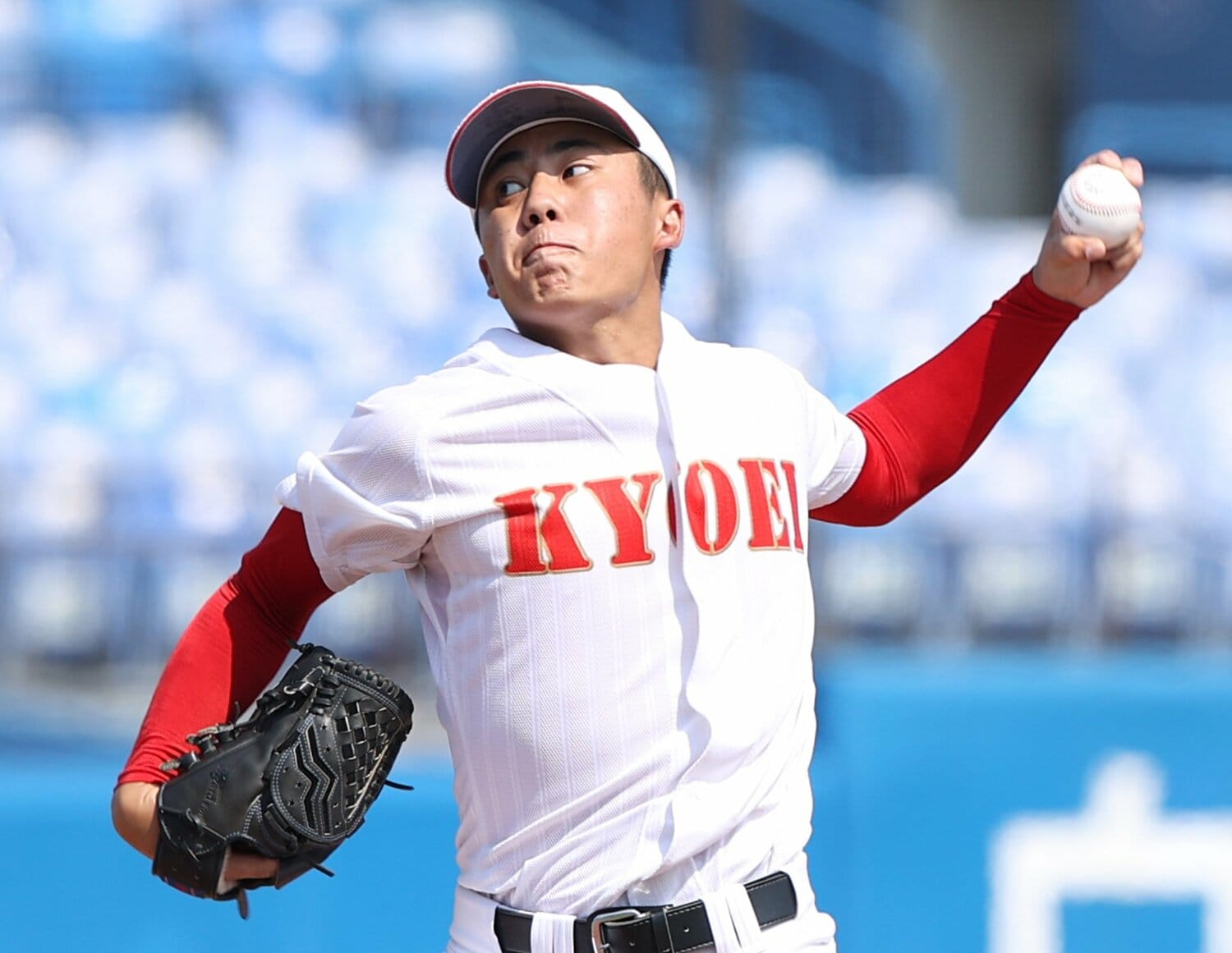 共栄学園のエース左腕・茂呂潤乃介。中学時代は160cm程度の小柄な体格だったという　©SANKEI SHIMBUN