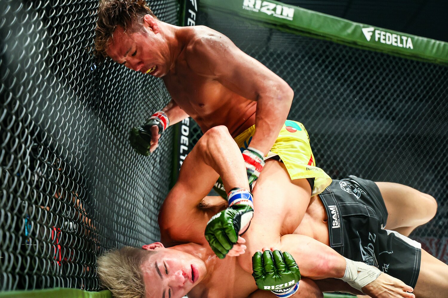 『RIZIN LANDMARK 5』で山本空良を圧倒する金原正徳　©RIZIN FF Susumu Nagao