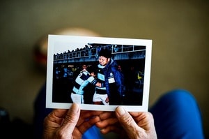 “笑わない男”稲垣啓太が号泣した日「1勝すらできず、31年ぶり2部落ち」“人生初の挫折”を大学恩師が振り返る