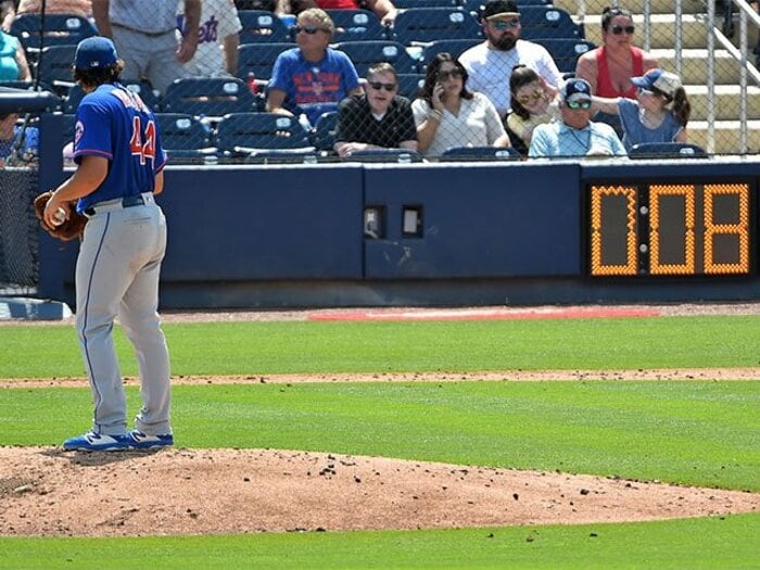 メジャーのオープン戦で試験導入。「20秒ルール」に日本人投手たちは？＜Number Web＞ photograph by AFLO