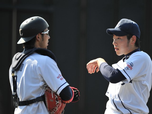 巨人 スポーツ 西武 巨人 楽天 炭谷銀仁朗 27 実使用バッティンググローブ