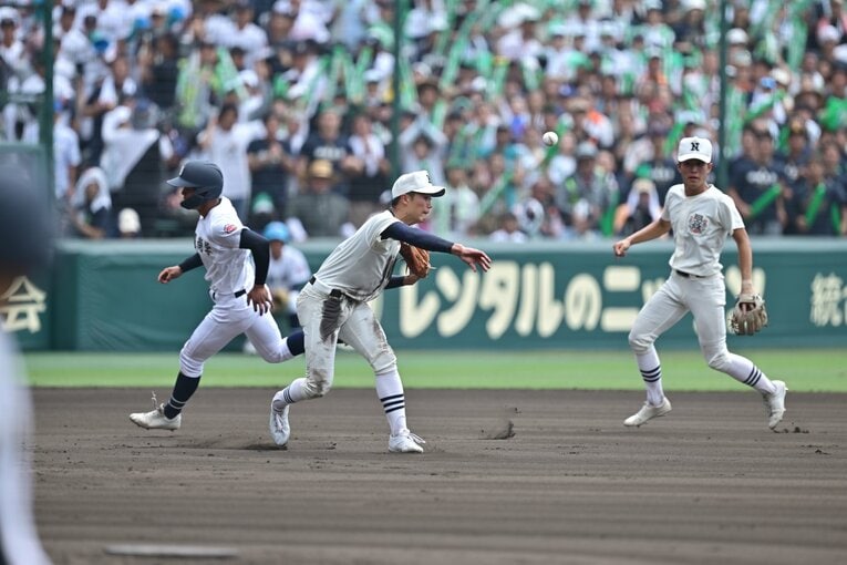 見てて泣ける…最高の試合だった【テレビに映らない】甲子園決勝の決定的瞬間（計50枚超）。写真はまだまだ続きます　©Hideki Sugiyama