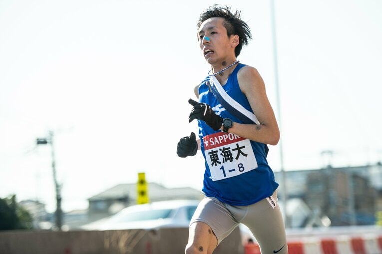 2019年箱根駅伝では8区区間賞でMVPにあたる金栗四三杯にも選ばれた小松　©Nanae Suzuki