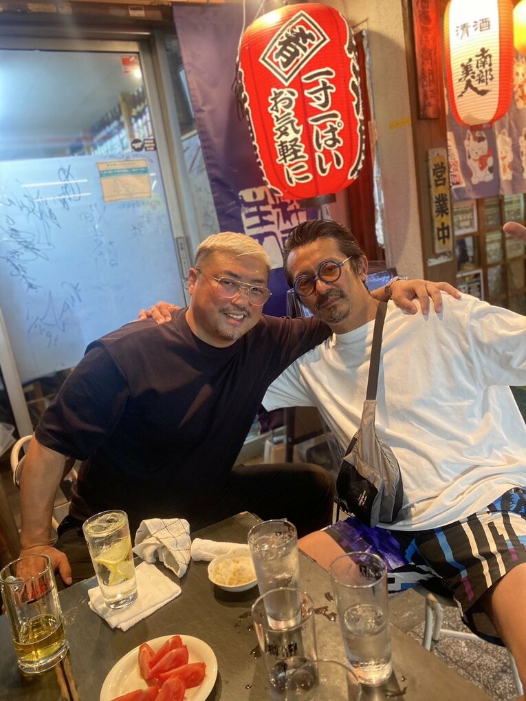 居酒屋「いきや」に集まるボクシング関係者たち（本人提供）