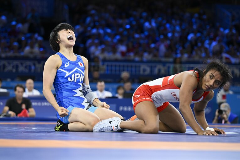 レスリング女子53kg決勝、藤波朱理vs.ルシアジャミレス・ジェペスグスマン　©Asami Enomoto/JMPA
