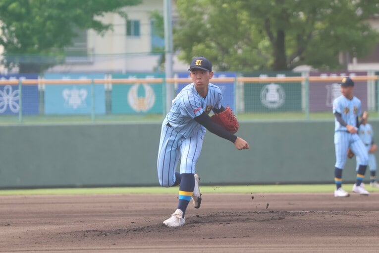 チームのエースである松下光輝。MAX143キロの実力派右腕　©Fumi Sawai