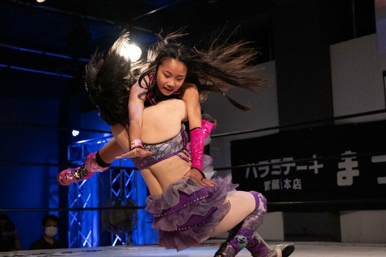 ©ワールド女子プロレス・ディアナ