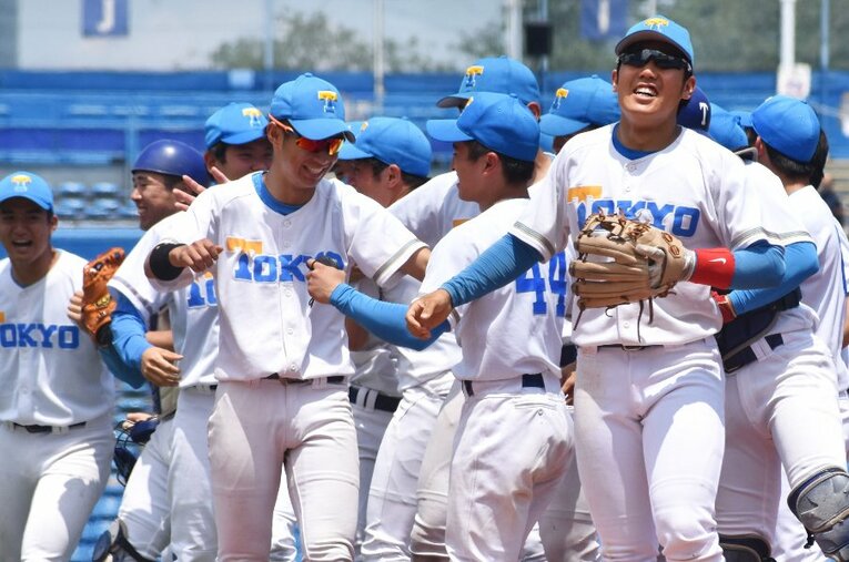 2021年春のリーグ戦で東大は法政大に勝利。苦しみ続けた64連敗をストップすることができたが…なぜこの1勝を挙げることができたのだろうか？ ／ photograph by Sankei Shimbun