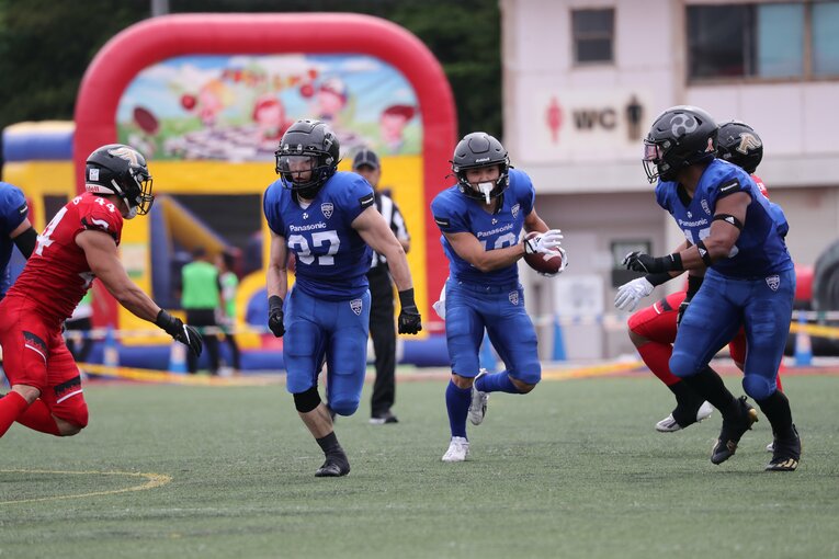 社会人リーグでもトップチームのひとつであるパナソニックに入団した桑田。ルーキー時代からチームの主力として活躍　Ⓒパナソニック インパルス／HUDDLE