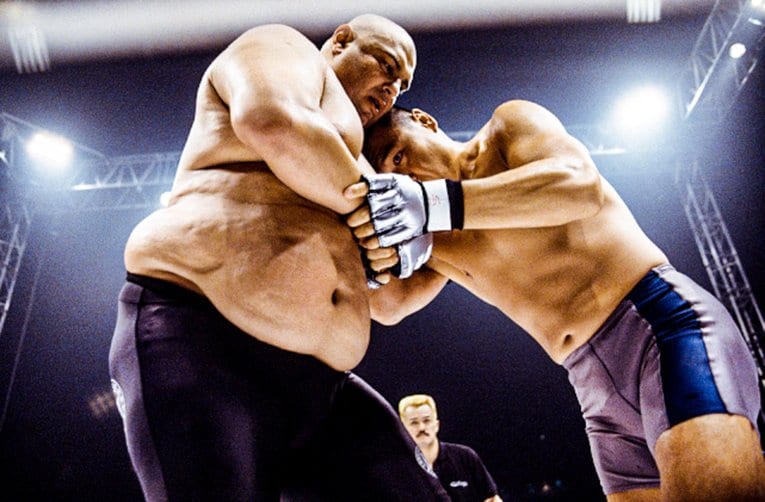 号泣する桜庭和志、高田延彦のハッピーエンド、伝説のミルコvs.ノゲイラ… カメラマンが目撃したMMA東京ドーム大会の衝撃の瞬間(25)