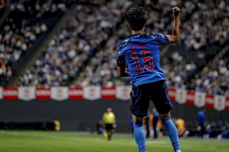 パラグアイ戦でゴールを決めた三笘薫　©Kiichi Matsumoto/JMPA