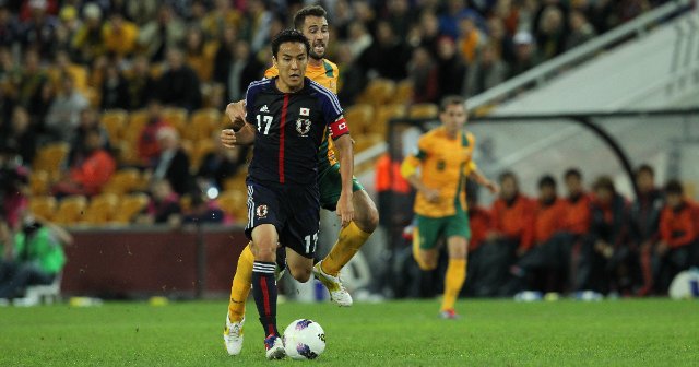 日本代表、本田圭佑、香川真司、長谷部誠、吉田麻也、内田篤人選手の直筆サインボール img_d257e8128bc8fb3931121ba5e9