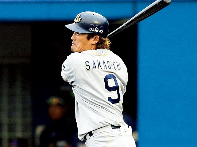 バファローズ“最後の男”坂口智隆のサバイバル宣言。～近鉄戦士が