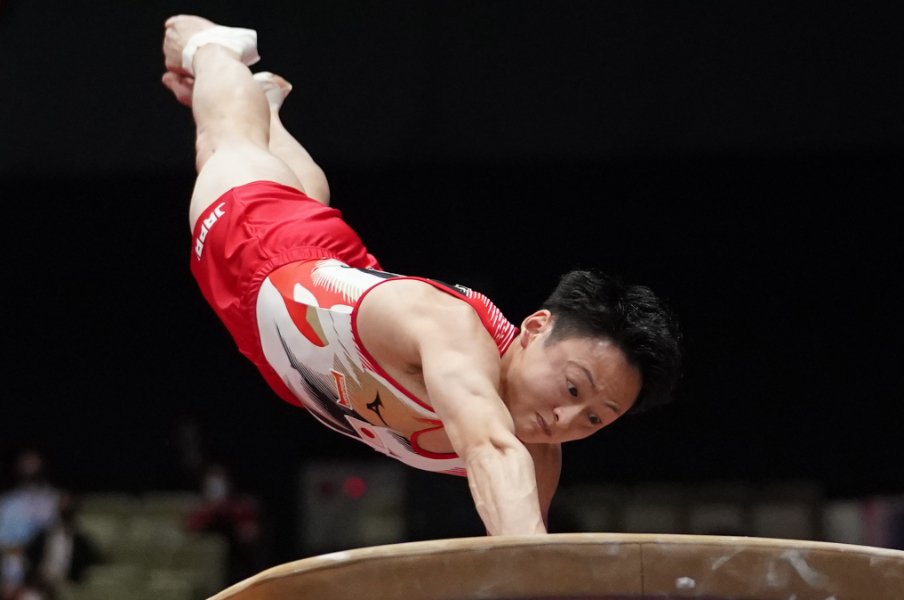 <世界体操>内村航平に0.001点差で五輪を逃した男、米倉英信が「航平さんと2人で金メダル」を目指すワケ<Number Web> photograph by Getty Images