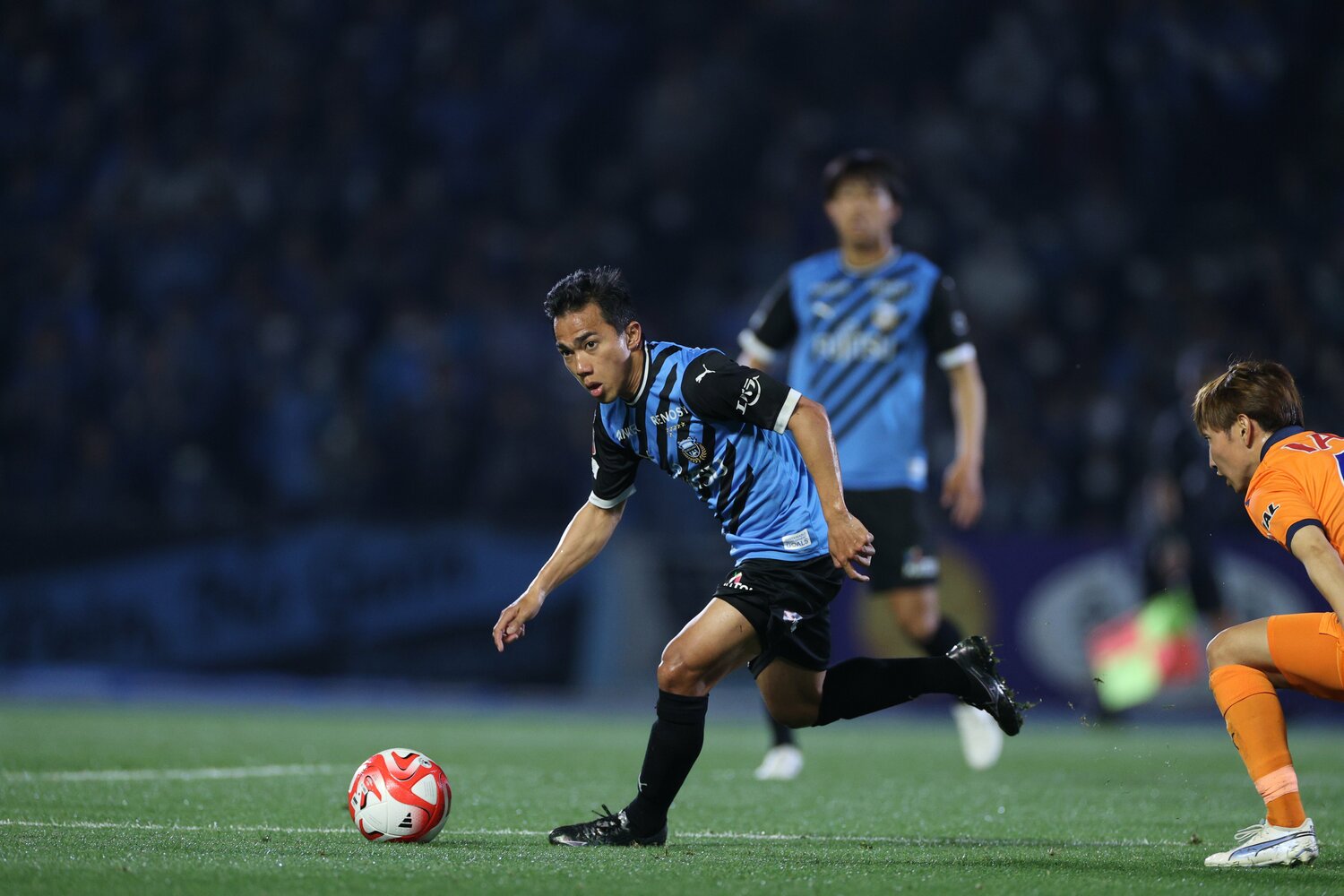 昨シーズンから川崎フロンターレに加入したチャナティップだが出場時間は限られてた。6月に退団を発表しタイのパトゥム・ユナイテッドへ移籍 ©︎J.LEAGUE