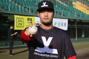 「戦力外だよな、そりゃ」現役ドラフトで楽天→広島→トライアウト10日後…内間拓馬26歳が“沖縄でも“投げるワケ