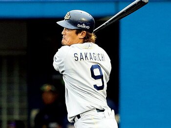 バファローズ“最後の男”坂口智隆のサバイバル宣言。~近鉄戦士が醸し出す野生の本能~<Number Web> photograph by NIKKAN SPORTS